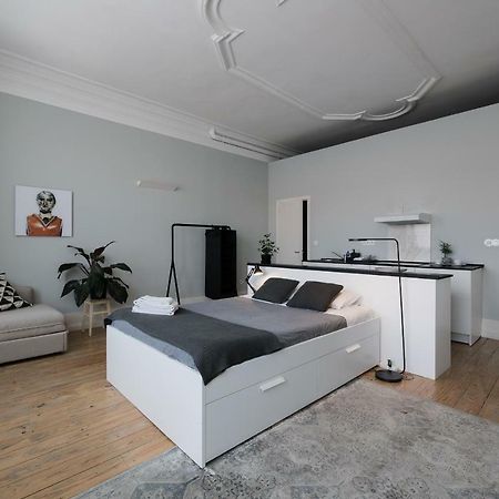 Baixa24 •P2R• Bright Apt In Vibrant Downtown Porto Zewnętrze zdjęcie